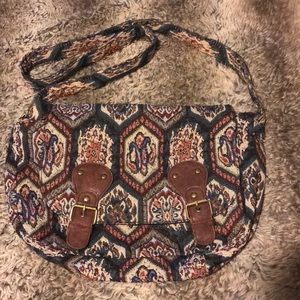 Mossimo supply co messenger bag